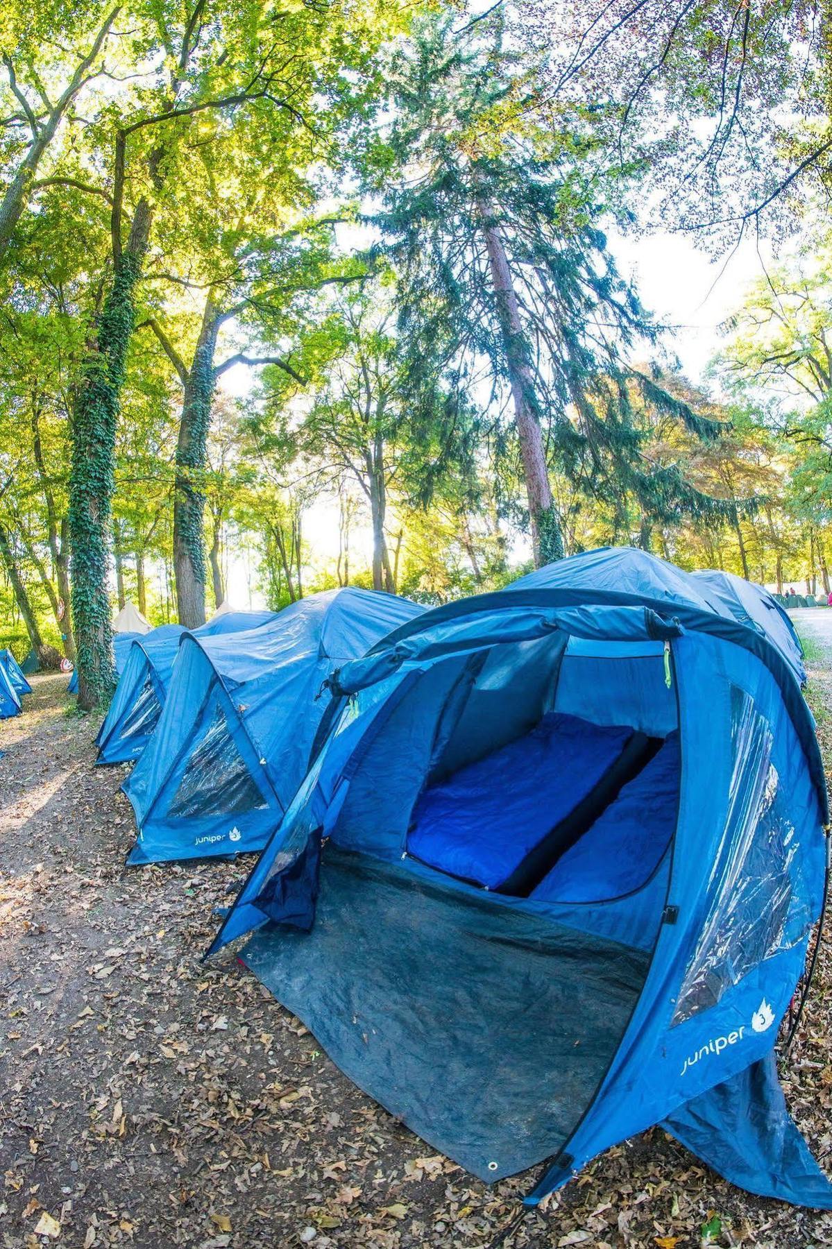 Pamplona Camping Aizoain Bagian luar foto