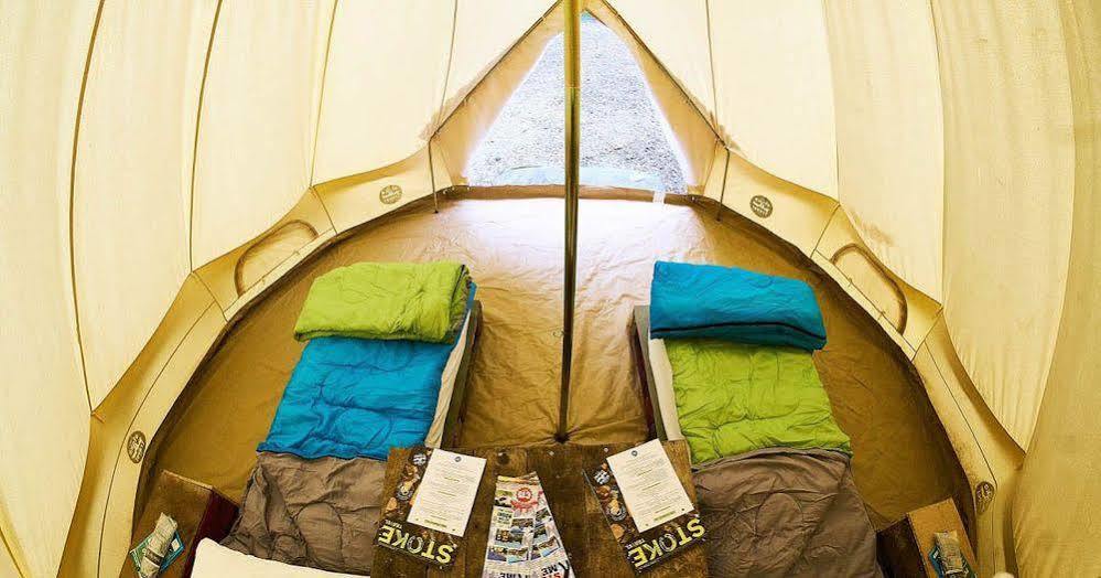 Pamplona Camping Aizoain Bagian luar foto