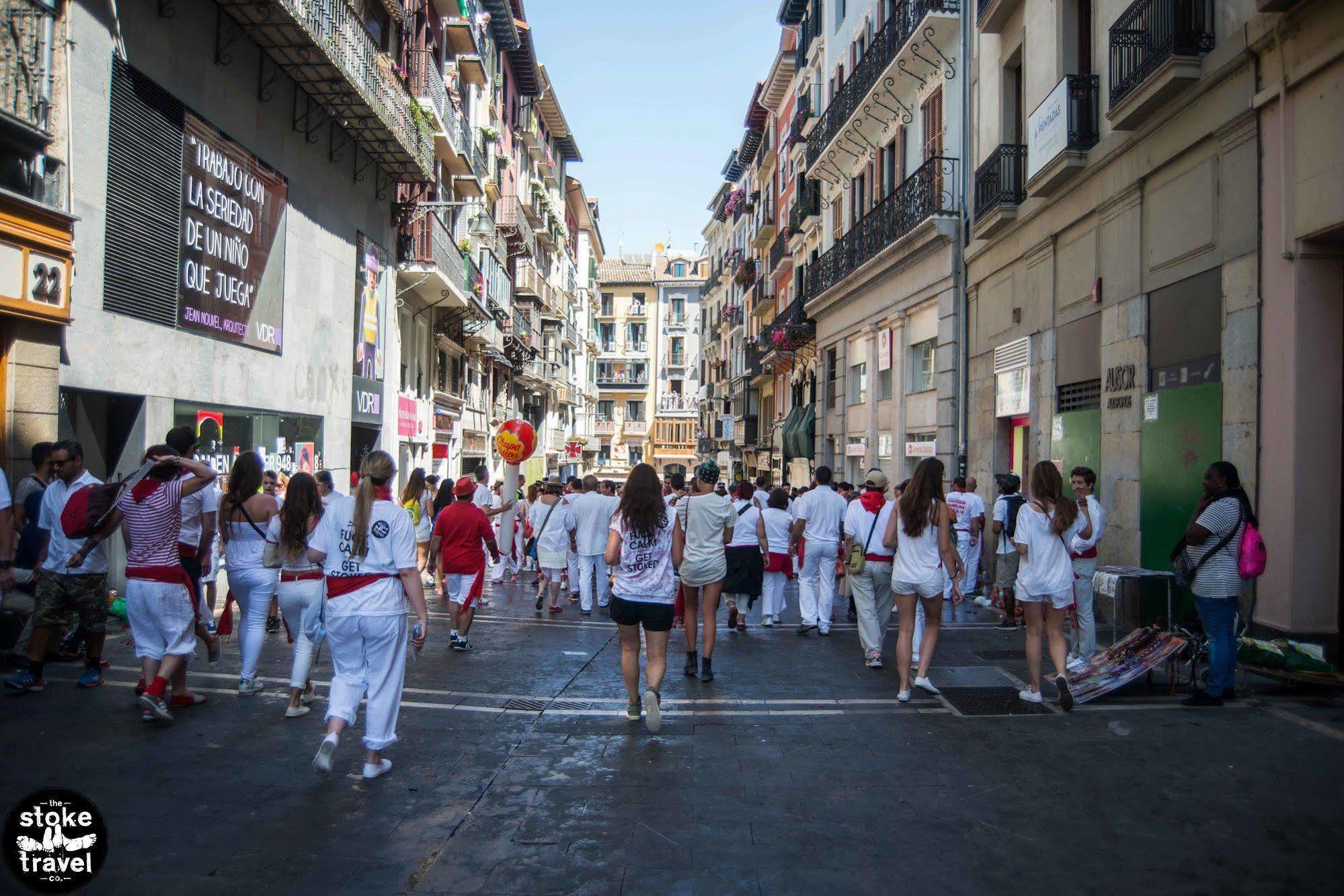 Pamplona Camping Aizoain Bagian luar foto